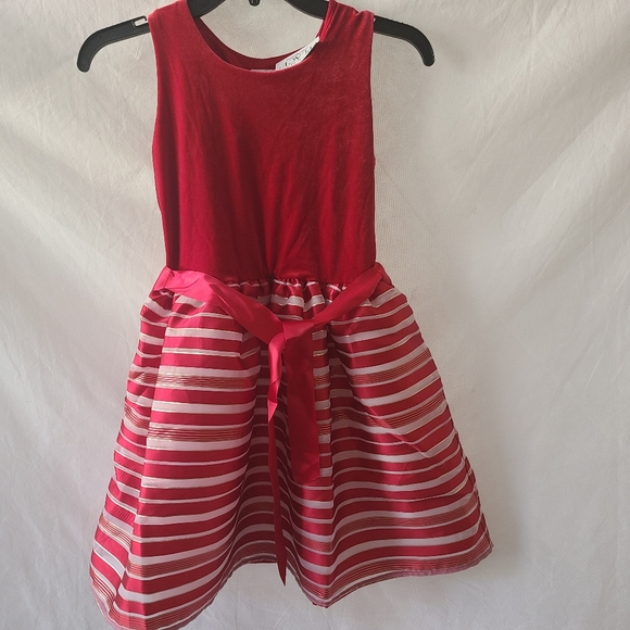 The Children's Place Velvet Top Strip Belted Dress